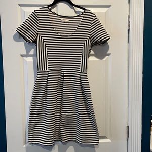 Madewell black and white striped dress size 6